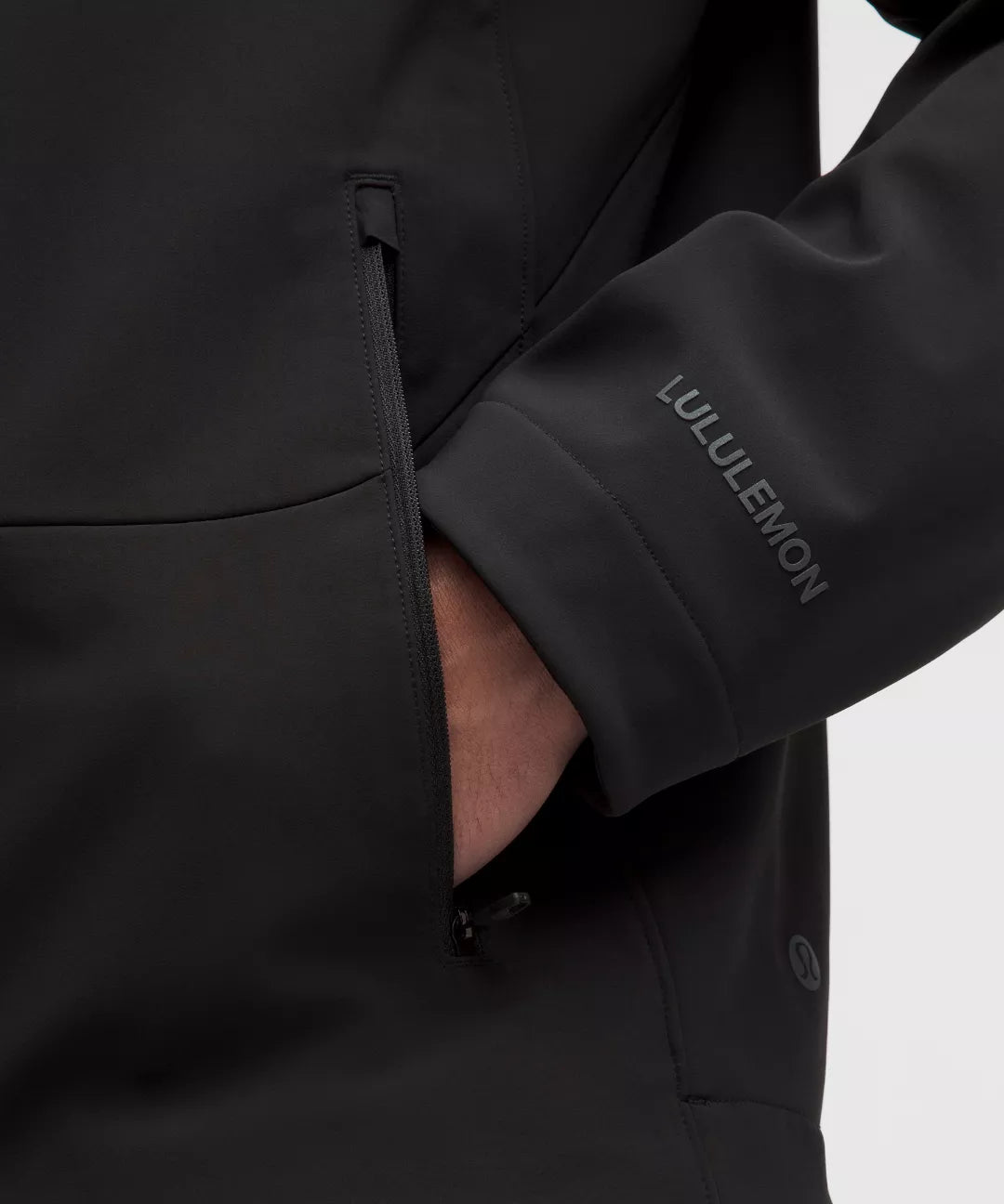 Lululemon Men's Cross Chill City-to-Trail Jacket