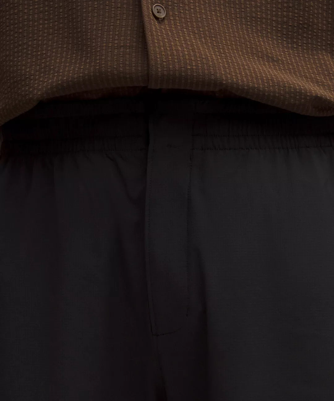 Zero Tucks Relaxed-Fit Short 8"