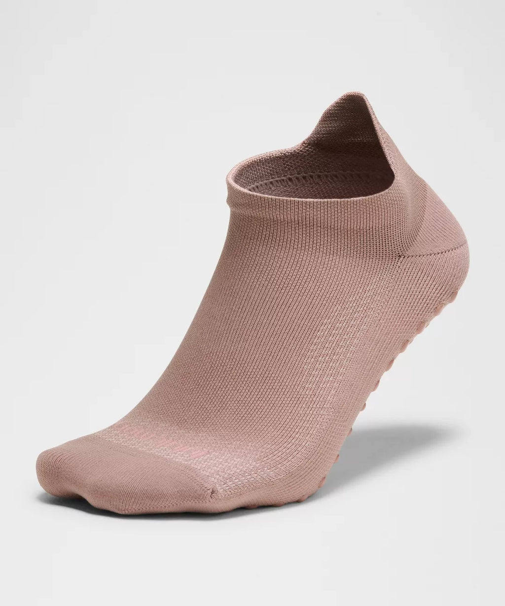lululemon Unisex Find Your Balance Grip Tab Socks