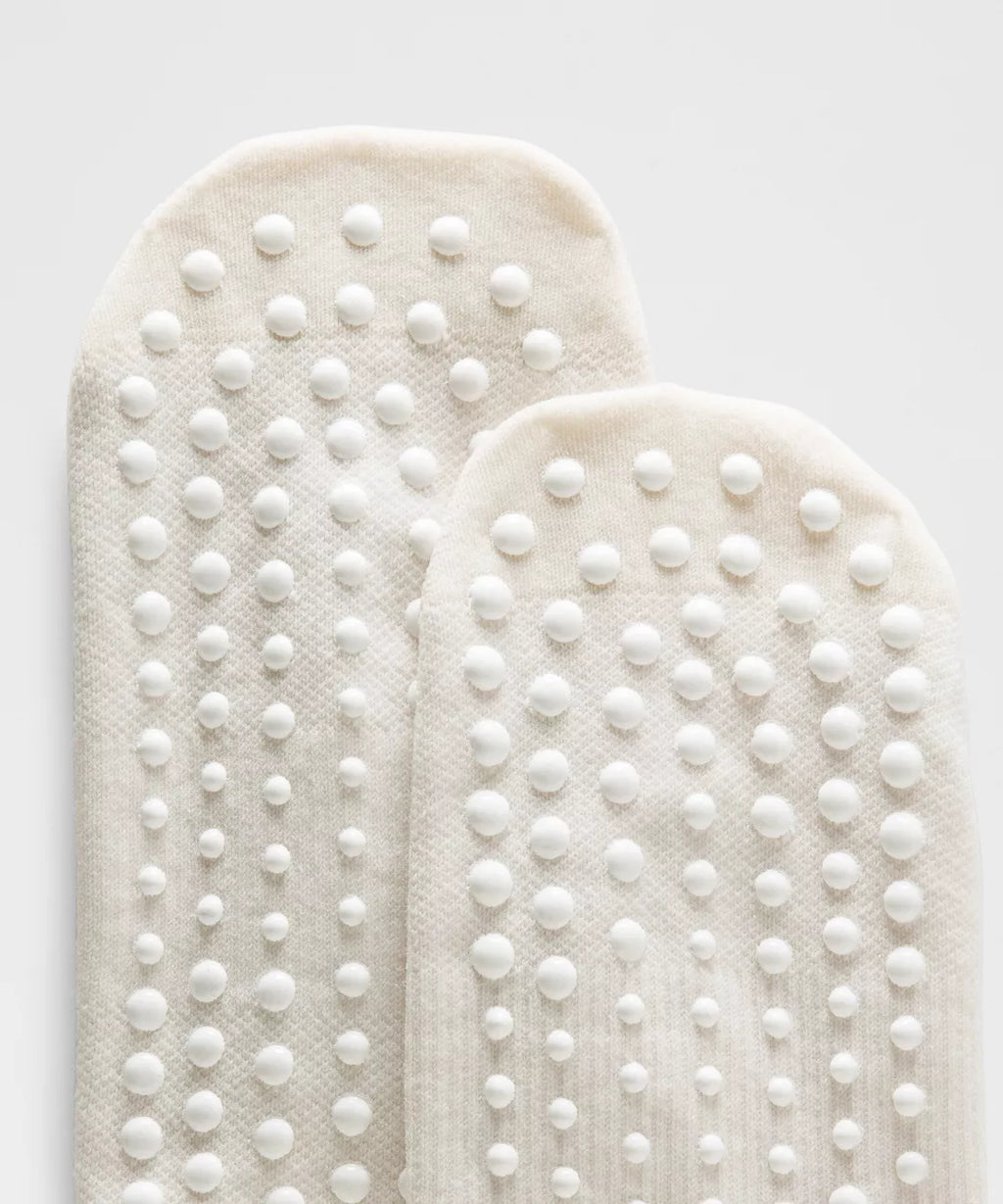 lululemon Unisex Find Your Balance Grip Socks Strappy