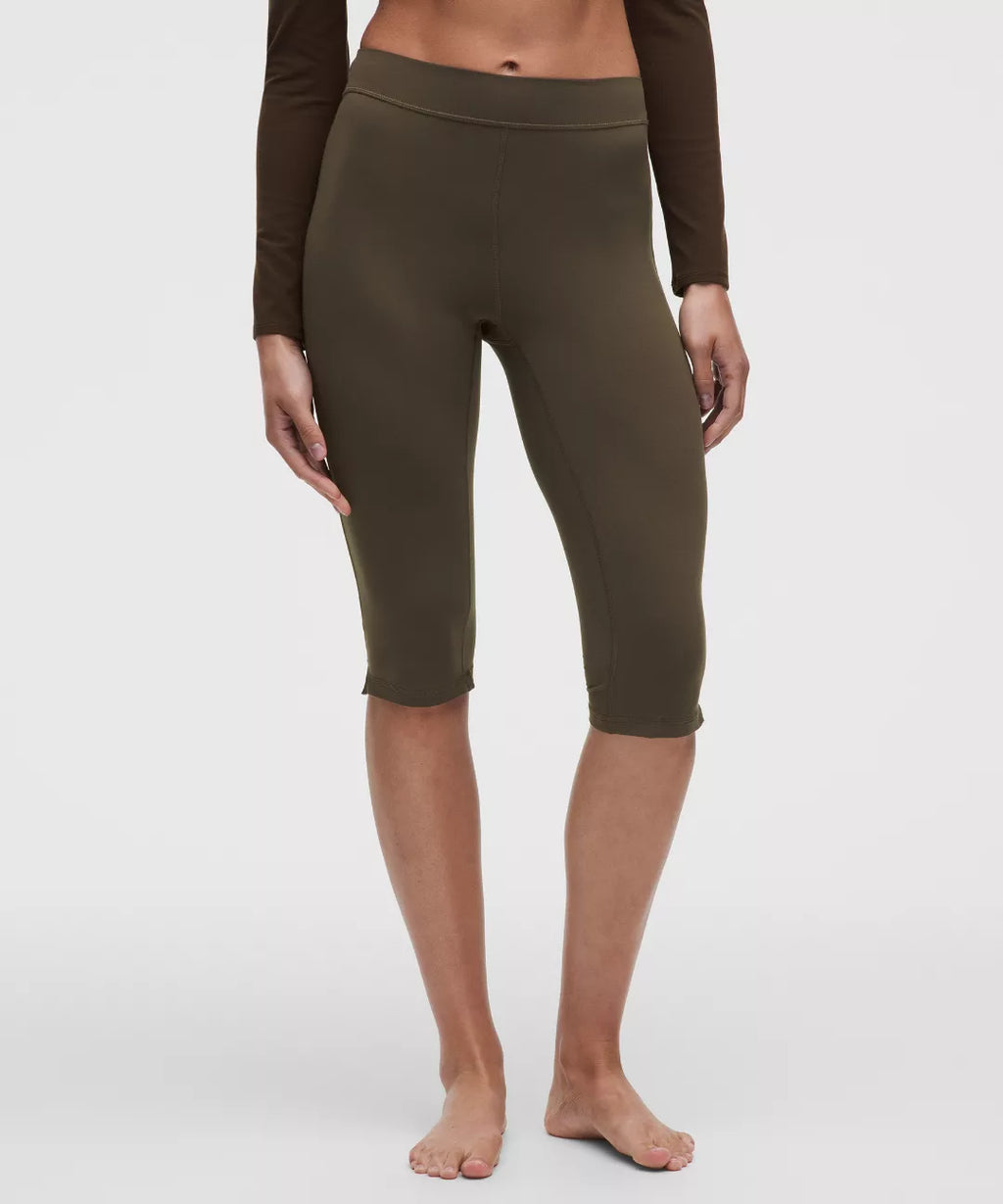 lululemon Groove High-Rise Notched-Hem Crop