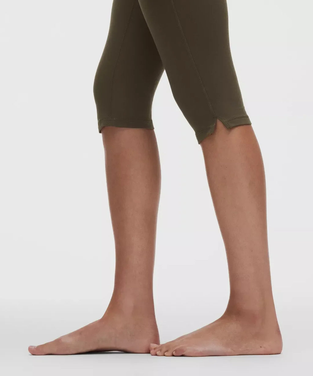 lululemon Groove High-Rise Notched-Hem Crop