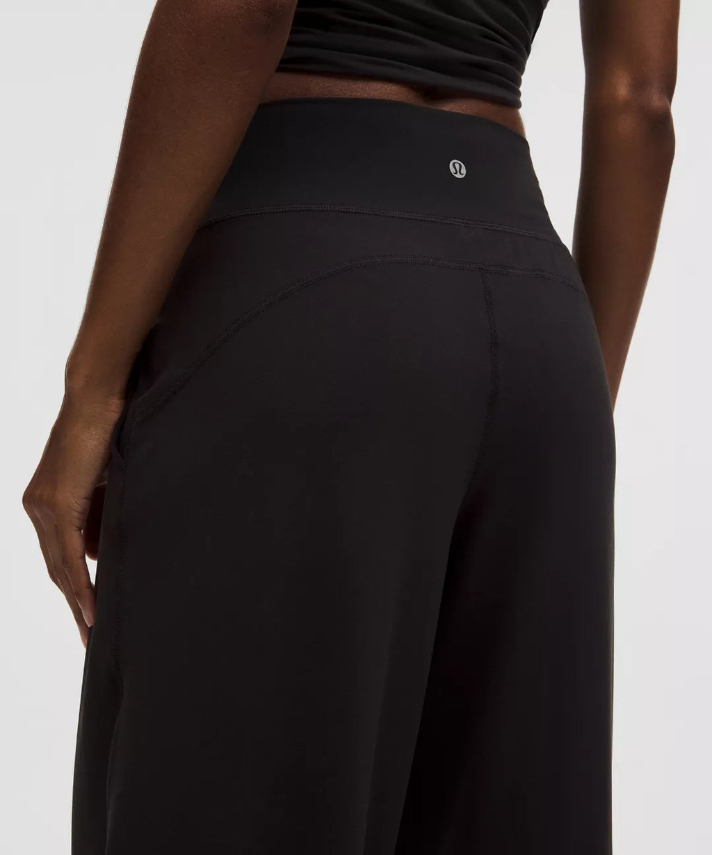 lululemon Groove High-Rise Wide-Leg Pant Short