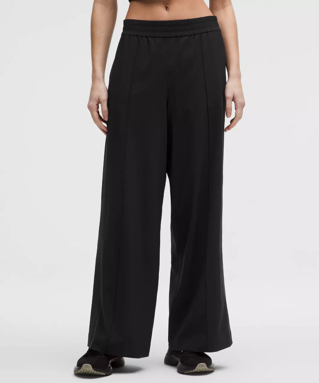 lululemon Breezily Mid-Rise Pant Regular