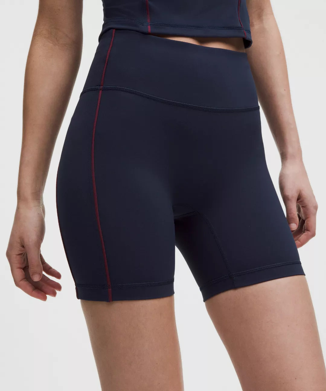 lululemon Wunder Train No-Line Piped High-Rise Short 6"